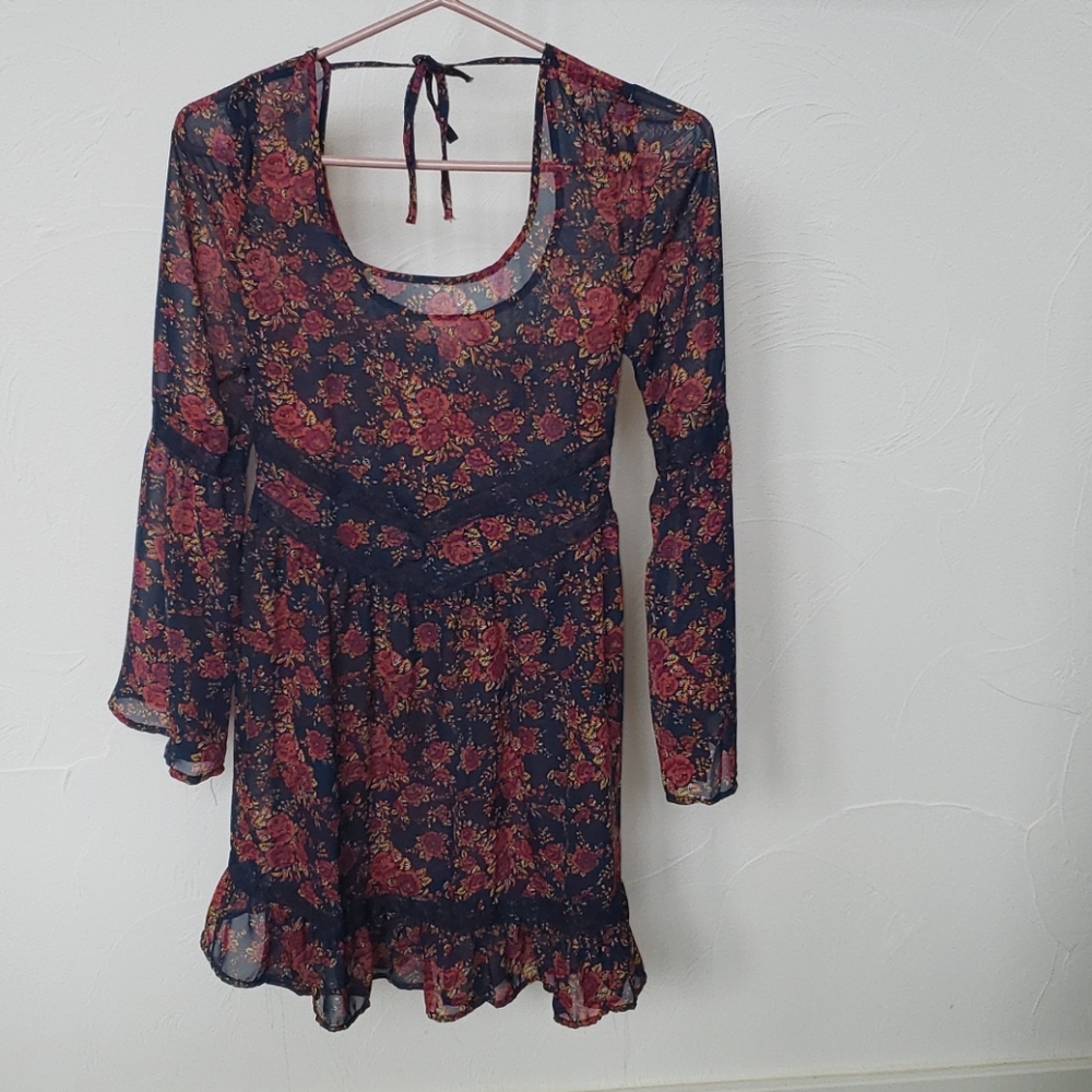 Boho long flowy sleeve dress